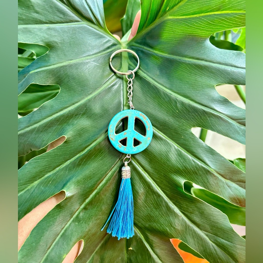 Magnesite Keychain - Picture 3 of 4